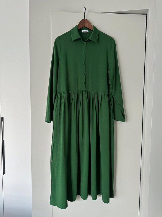 Грейс - зеленое платье из вискозы